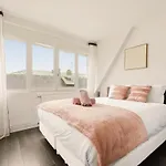 Ecrin Parisien Cosy & Chic Au Pied Des Champs Elysees 1 Min *