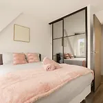 Ecrin Parisien Cosy & Chic Au Pied Des Champs Elysees 1 Min 아파트 *