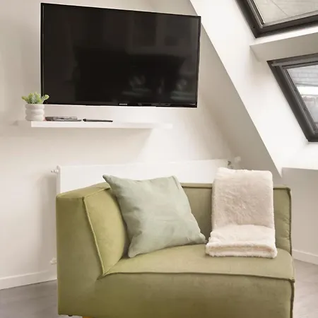 Ecrin Parisien Cosy & Chic Au Pied Des Champs Elysees 1 Min
